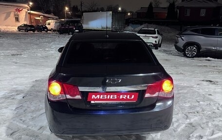 Chevrolet Cruze II, 2011 год, 650 000 рублей, 4 фотография