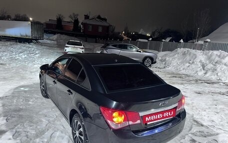 Chevrolet Cruze II, 2011 год, 650 000 рублей, 2 фотография