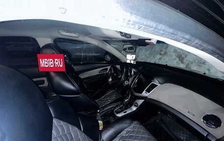 Chevrolet Cruze II, 2011 год, 650 000 рублей, 9 фотография