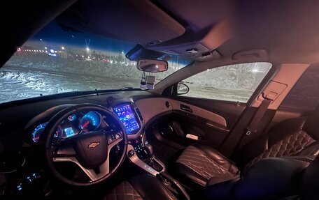 Chevrolet Cruze II, 2011 год, 650 000 рублей, 13 фотография