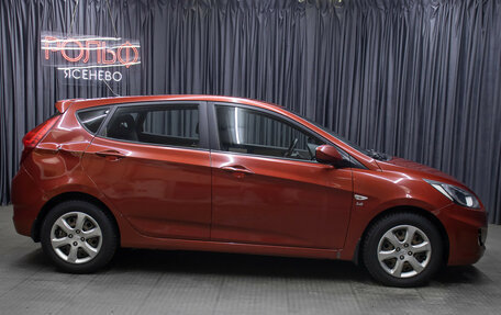Hyundai Solaris II рестайлинг, 2012 год, 898 000 рублей, 4 фотография