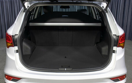 Hyundai Santa Fe III рестайлинг, 2017 год, 2 198 000 рублей, 10 фотография