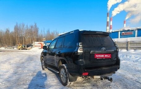 Toyota Land Cruiser Prado 150 рестайлинг 2, 2021 год, 4 997 000 рублей, 5 фотография