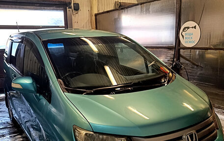 Honda Freed I, 2011 год, 1 050 000 рублей, 1 фотография