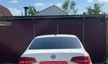 Volkswagen Jetta VI, 2015 год, 895 000 рублей, 4 фотография
