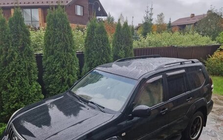 Toyota Land Cruiser Prado 120 рестайлинг, 2007 год, 2 500 000 рублей, 11 фотография