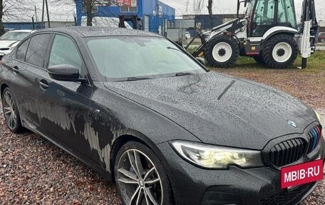 BMW 3 серия, 2020 год, 3 600 000 рублей, 2 фотография