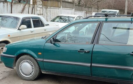 Volkswagen Passat B4, 1994 год, 350 000 рублей, 3 фотография