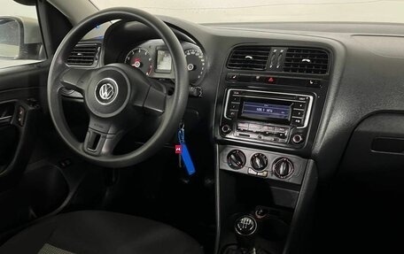 Volkswagen Polo VI (EU Market), 2014 год, 720 000 рублей, 11 фотография