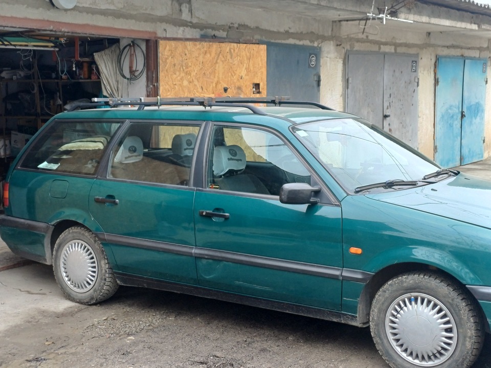 Volkswagen Passat B4, 1994 год, 350 000 рублей, 3 фотография
