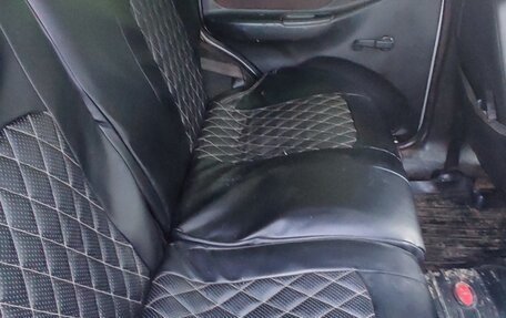 Chevrolet Niva I рестайлинг, 2006 год, 300 000 рублей, 2 фотография