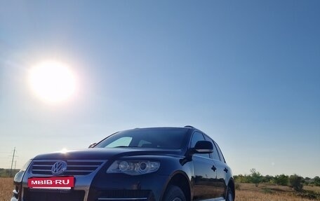 Volkswagen Touareg III, 2007 год, 979 000 рублей, 2 фотография