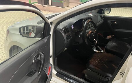 Volkswagen Polo VI (EU Market), 2019 год, 700 000 рублей, 5 фотография