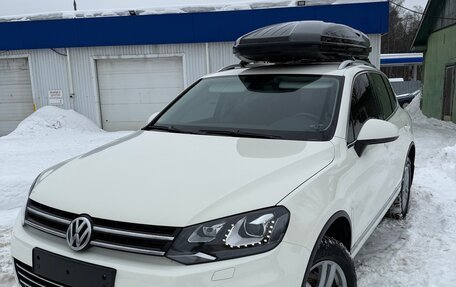 Volkswagen Touareg III, 2011 год, 2 300 000 рублей, 2 фотография