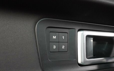 Land Rover Discovery Sport I рестайлинг, 2016 год, 2 099 000 рублей, 17 фотография