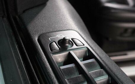 Land Rover Discovery Sport I рестайлинг, 2016 год, 2 099 000 рублей, 26 фотография