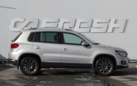 Volkswagen Tiguan I, 2011 год, 1 229 000 рублей, 5 фотография