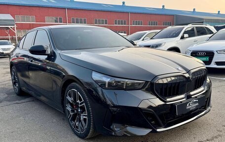 BMW 5 серия, 2026 год, 8 870 000 рублей, 1 фотография