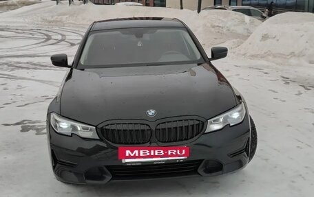 BMW 3 серия, 2021 год, 3 880 000 рублей, 6 фотография