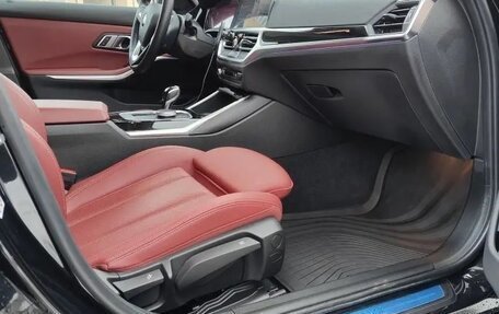 BMW 3 серия, 2021 год, 3 880 000 рублей, 19 фотография