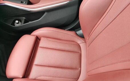 BMW 3 серия, 2021 год, 3 880 000 рублей, 33 фотография