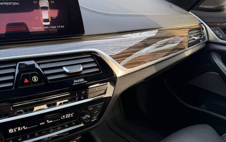 BMW 5 серия, 2017 год, 3 900 000 рублей, 9 фотография