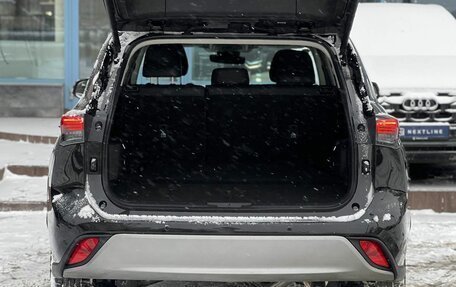 Toyota Highlander, 2025 год, 6 890 000 рублей, 36 фотография