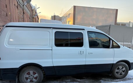 Hyundai Starex I рестайлинг, 2007 год, 520 000 рублей, 2 фотография