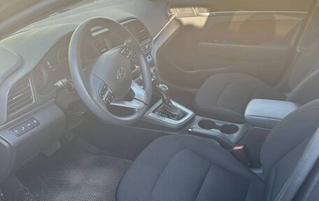 Hyundai Elantra VI рестайлинг, 2020 год, 1 450 000 рублей, 6 фотография