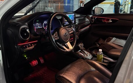 KIA Cerato IV, 2018 год, 1 900 000 рублей, 10 фотография