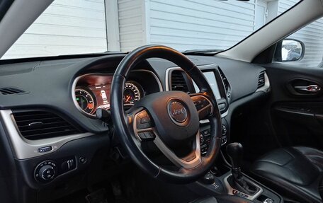 Jeep Cherokee, 2014 год, 1 790 000 рублей, 5 фотография