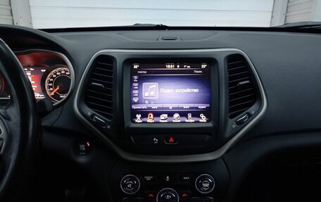 Jeep Cherokee, 2014 год, 1 790 000 рублей, 12 фотография