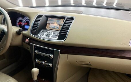 Nissan Teana, 2011 год, 825 000 рублей, 15 фотография