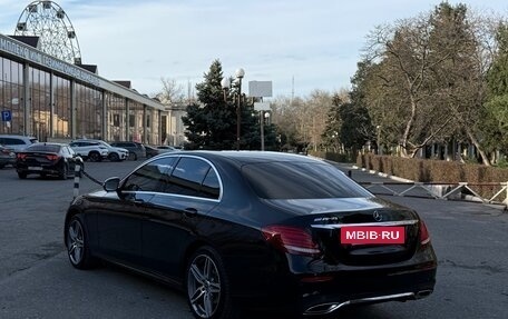 Mercedes-Benz E-Класс, 2019 год, 3 090 000 рублей, 4 фотография