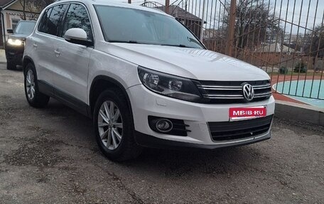 Volkswagen Tiguan I, 2011 год, 1 050 000 рублей, 1 фотография