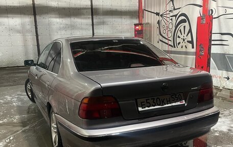 BMW 5 серия, 1998 год, 490 000 рублей, 3 фотография