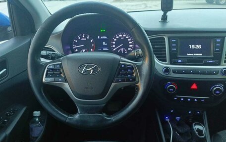 Hyundai Solaris II рестайлинг, 2019 год, 990 000 рублей, 8 фотография