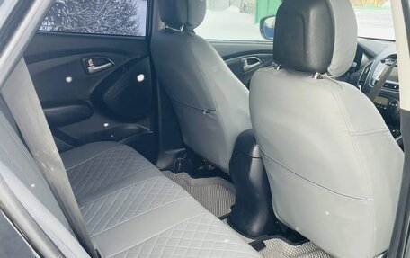 Hyundai ix35 I рестайлинг, 2012 год, 1 100 000 рублей, 11 фотография