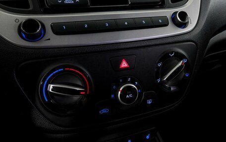 Hyundai Solaris II рестайлинг, 2018 год, 1 155 000 рублей, 11 фотография