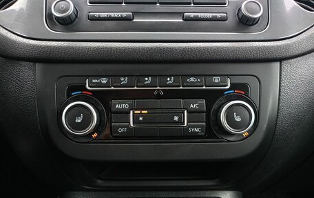 Volkswagen Tiguan I, 2012 год, 1 077 000 рублей, 13 фотография