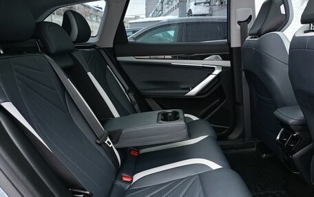 Geely Atlas, 2024 год, 2 890 000 рублей, 7 фотография