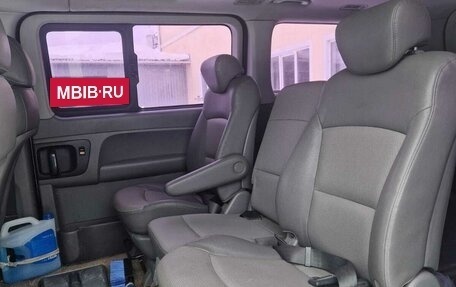 Hyundai Grand Starex Grand Starex I рестайлинг 2, 2008 год, 1 200 000 рублей, 6 фотография