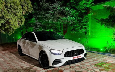 Mercedes-Benz E-Класс, 2021 год, 4 399 000 рублей, 1 фотография