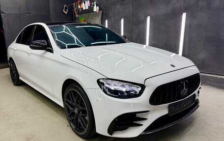 Mercedes-Benz E-Класс, 2021 год, 4 399 000 рублей, 2 фотография