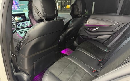 Mercedes-Benz E-Класс, 2021 год, 4 399 000 рублей, 8 фотография