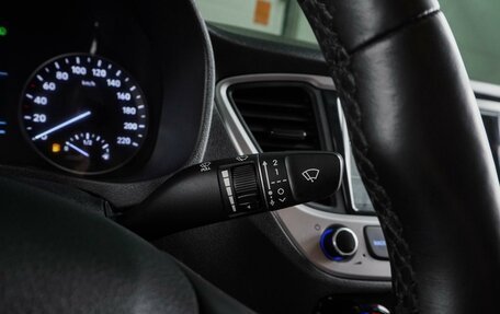 Hyundai Solaris II рестайлинг, 2018 год, 1 387 000 рублей, 13 фотография