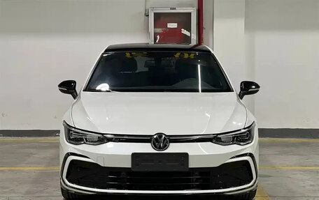 Volkswagen Golf VIII, 2022 год, 1 900 888 рублей, 2 фотография