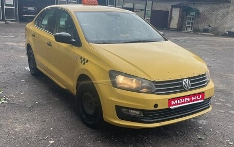 Volkswagen Polo VI (EU Market), 2017 год, 650 000 рублей, 1 фотография