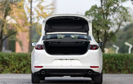 Mazda 3, 2022 год, 1 690 888 рублей, 7 фотография