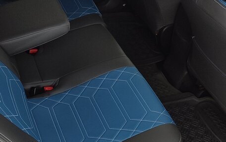 Toyota Prius Alpha I (ZVW40/41), 2011 год, 1 370 000 рублей, 12 фотография